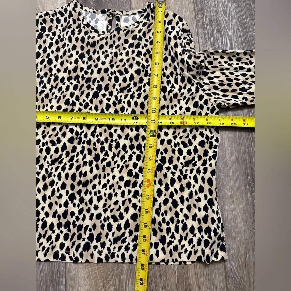 #7) Dana Buchman 97% Silk, 7% spandex stretch Top super comfy. size 14 petites